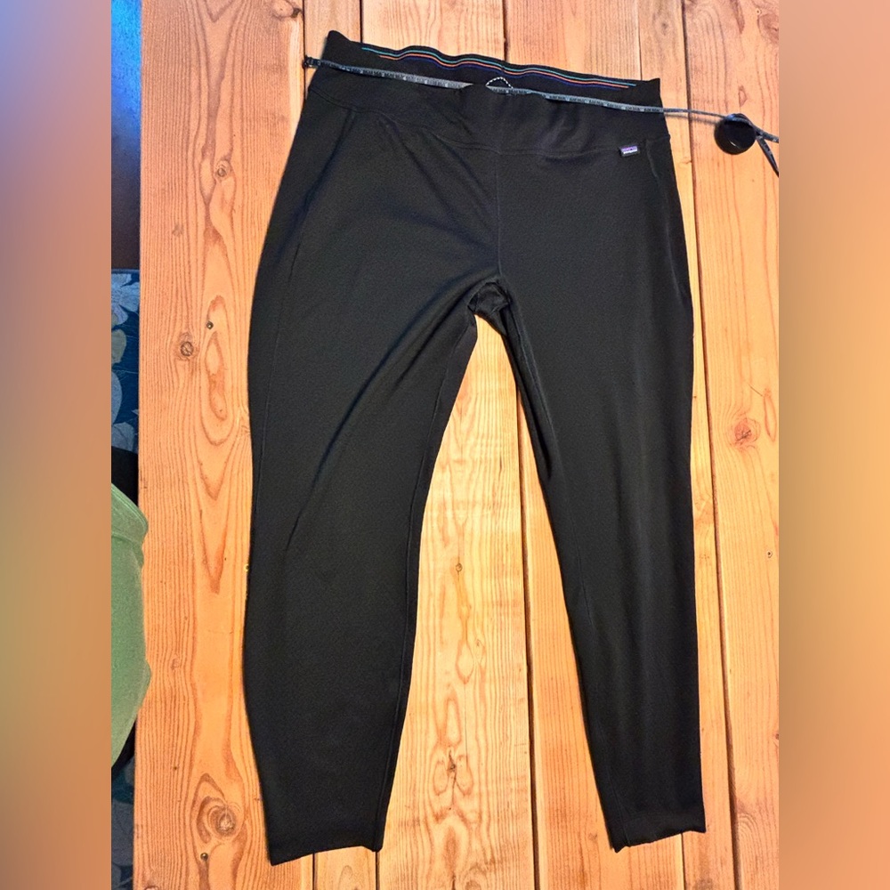 Patagonia women’s Capilene Midweight Baselayer Bottoms